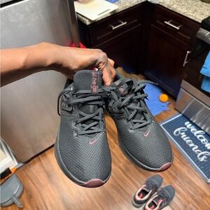 Nike Woman Air Max Bella Black and Red Athletic Shoes